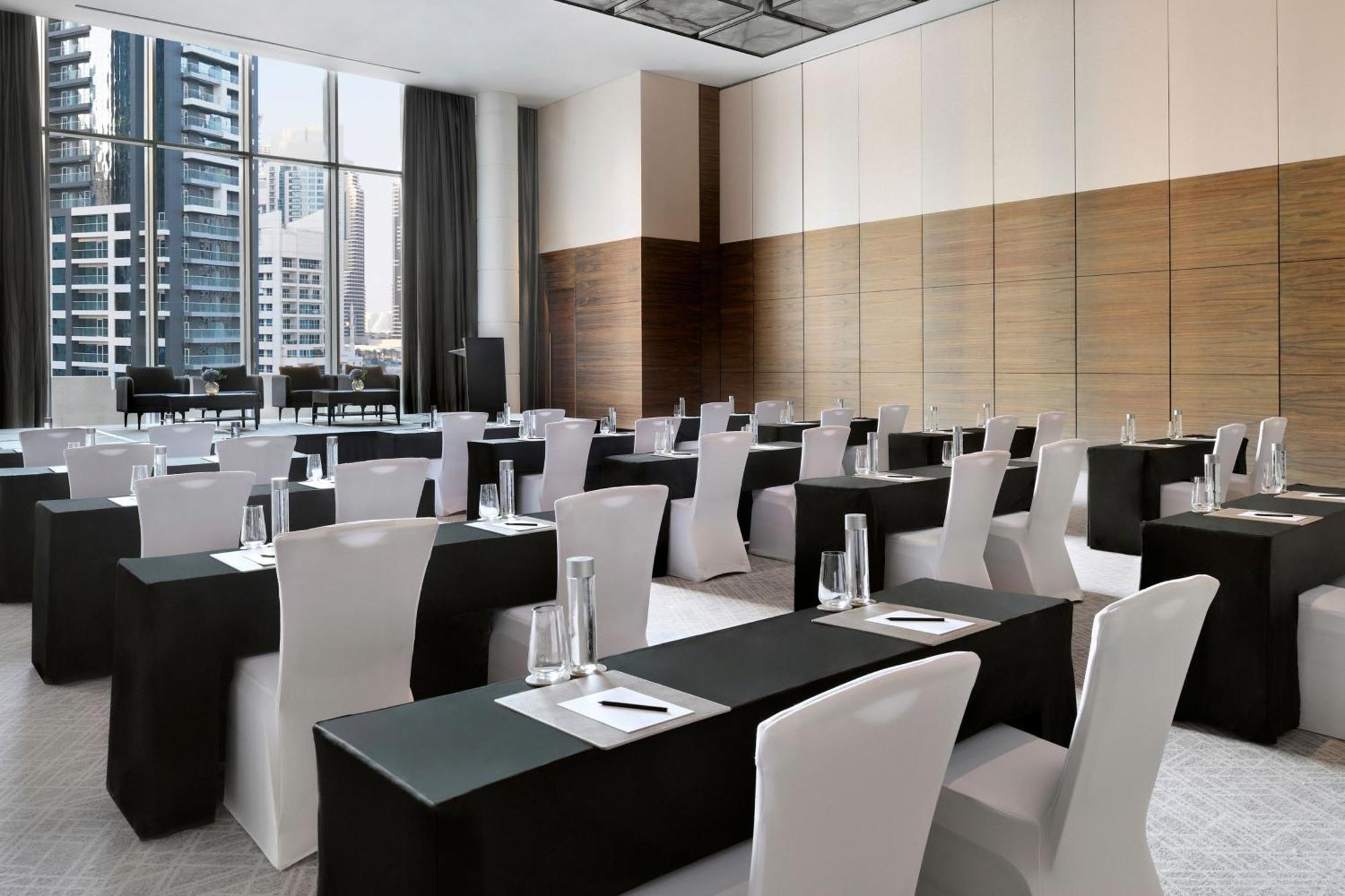 แอดเดรส ดูไบ มารีนา Hotel ภายนอก รูปภาพ Meeting room