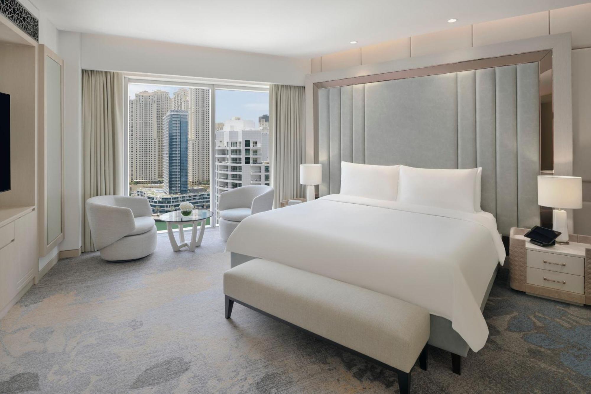 แอดเดรส ดูไบ มารีนา Hotel ภายนอก รูปภาพ A bedroom at the hotel